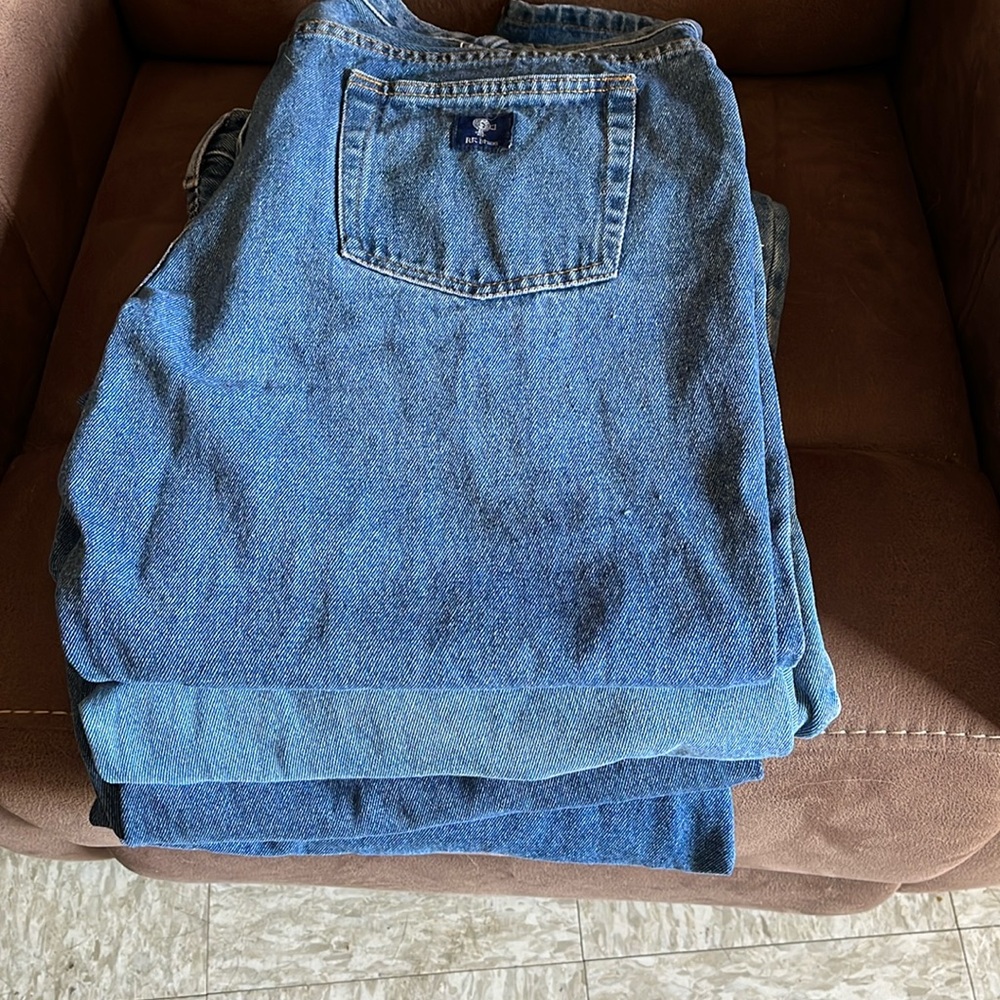 4 pairs of jeans (bundle ) 42x29